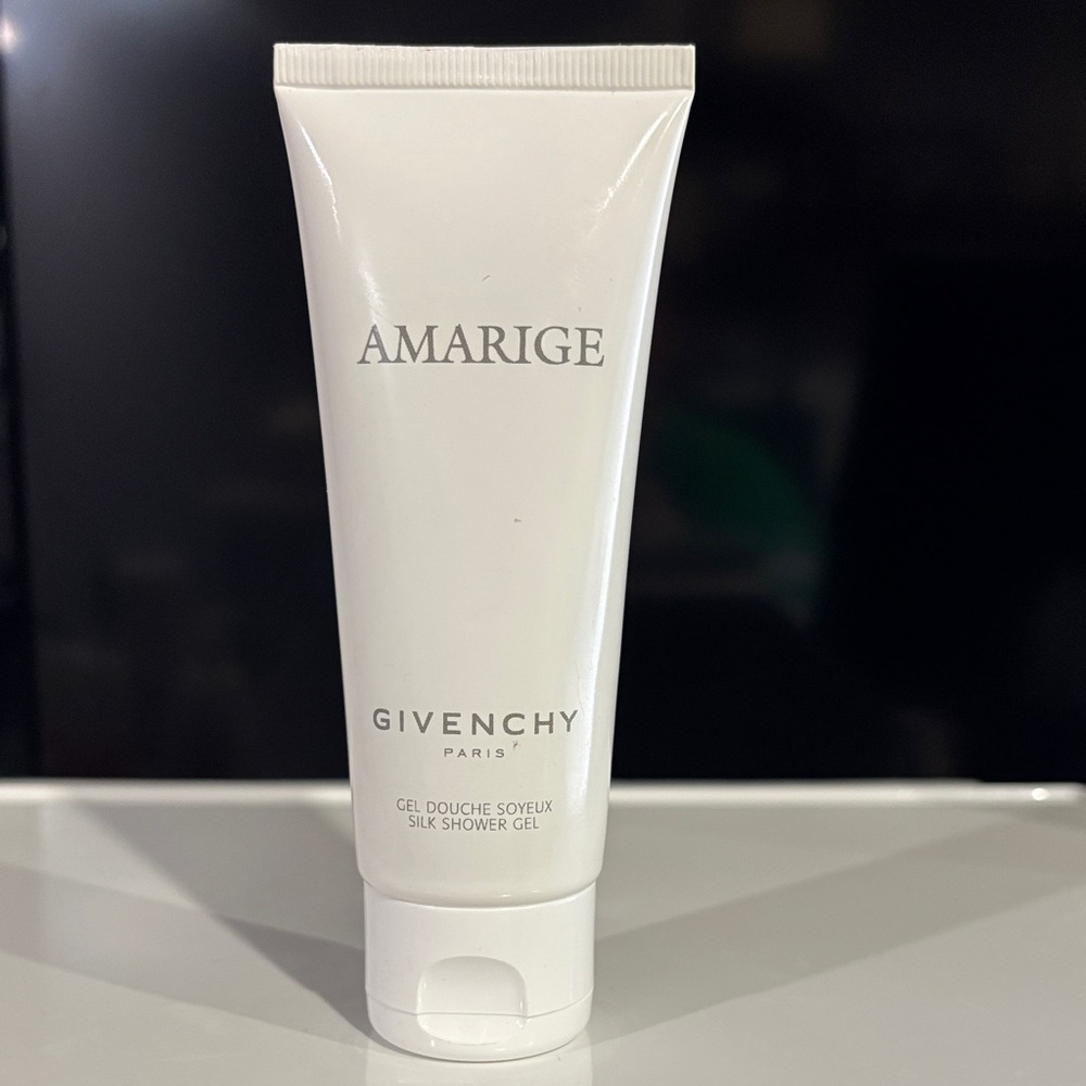 Givenchy Amarige Silk Shower Gel